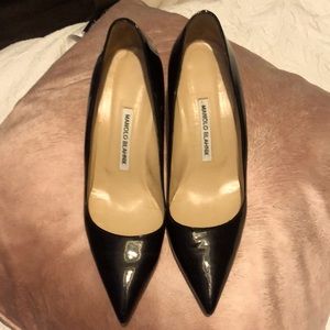 Manolo Blahnik Classic Black Pumps